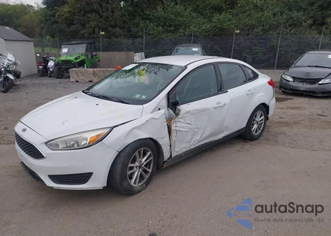 2016 Ford Focus Se z USA, uszkodzony, nr VIN 1FADP3F25GL216271
